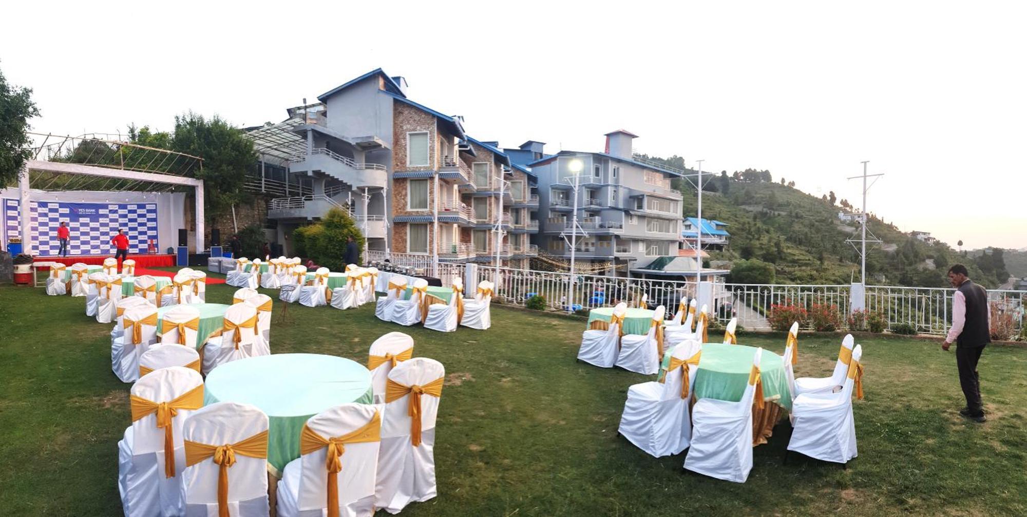 Casa Dream The Resort Mukteshwar Ngoại thất bức ảnh